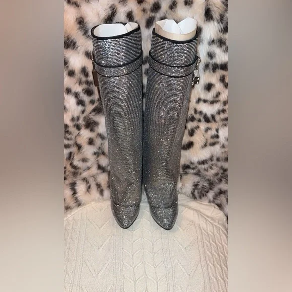 ✨Givenchy-Shark Lock Boots Wide Fit boots✨PLEASE READ ENTIRE DESCRIPTION‼️ - Picture 3 of 17